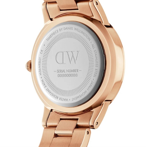 Daniel Wellington - Rose Gold watch - Picture 9 of 13